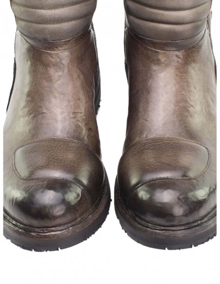Brutus Grip Boots Unisex Grey Top